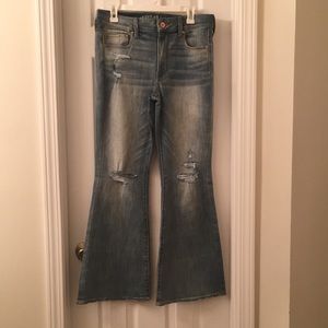 AEO High Rise "boho Artist" flare jeans - SHORT